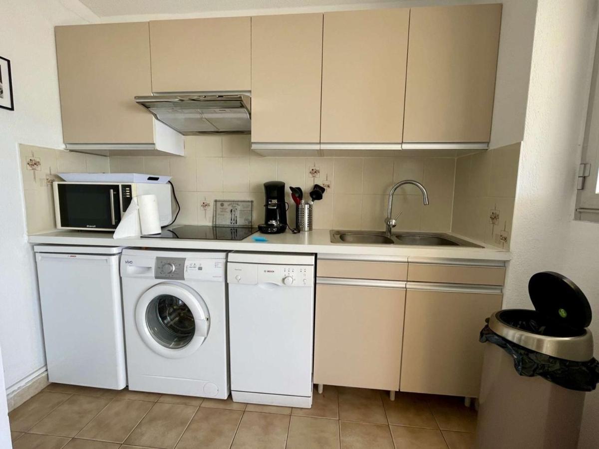 Superbe Apt 2P Front De Mer Pour 4 Pers Avec Terrasse - Cavalaire-Sur-Mer - Fr-1-226B-162 エクステリア 写真